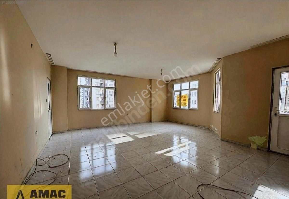 Belediye Evleri Adana Koopta 3+1 Geniş Oturumlu Satılık Fırsat Daire - Görsel 16