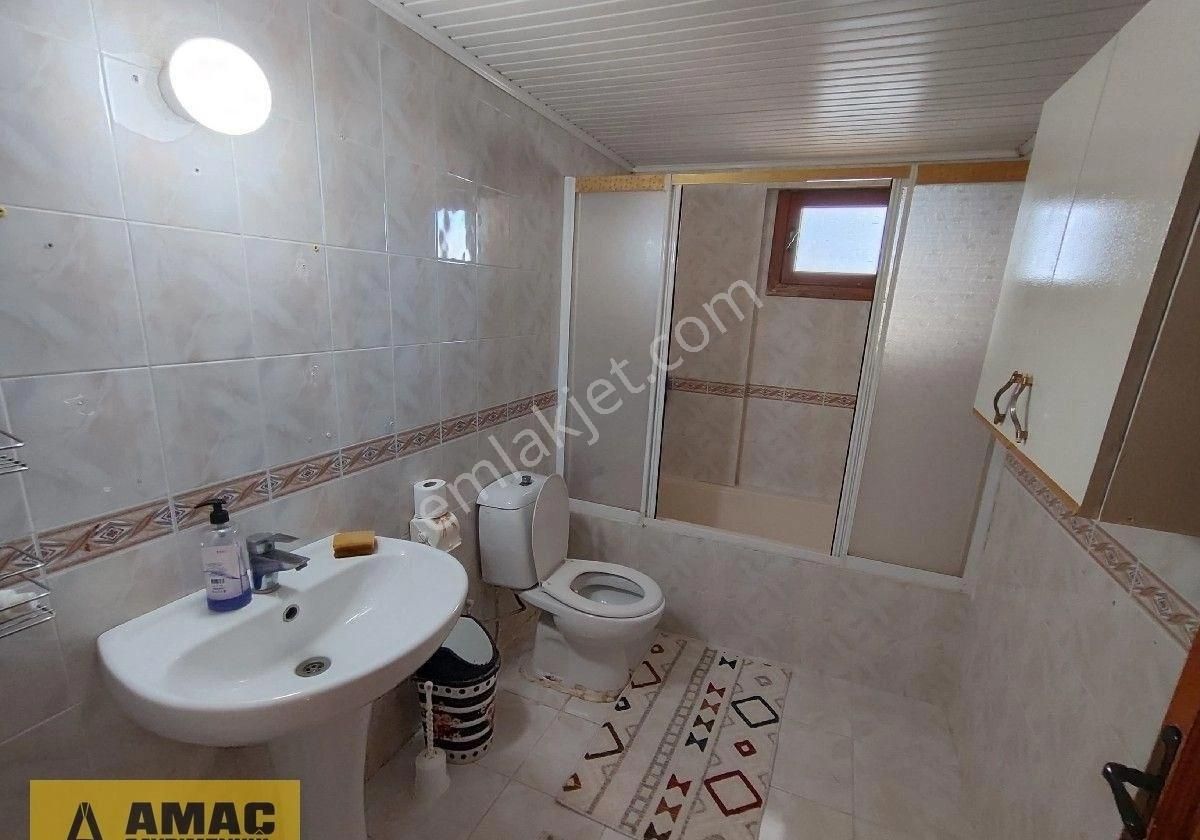 Amaç'tan Kenan Evren Semt Pazarına Yakın Hasarsız 3+1 Ç.bnyo+3 Balkonlu Geniş Satılık Daire - Görsel 18