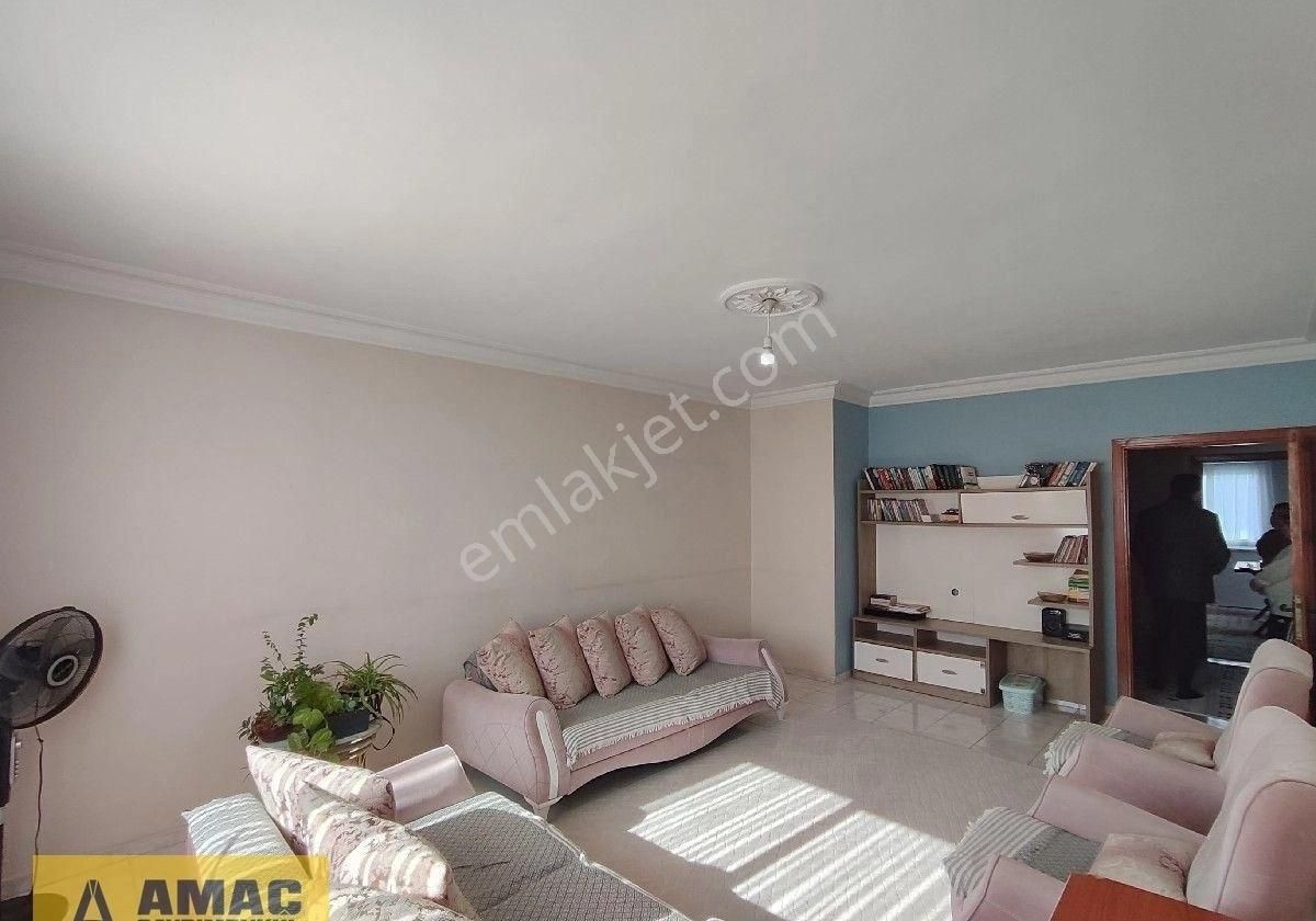 Amaç'tan Kenan Evren Semt Pazarına Yakın Hasarsız 3+1 Ç.bnyo+3 Balkonlu Geniş Satılık Daire - Görsel 20