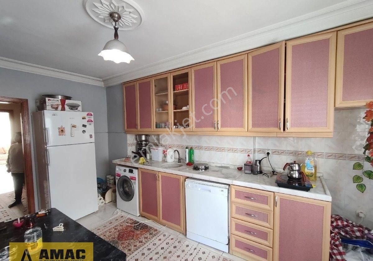 Amaç'tan Kenan Evren Semt Pazarına Yakın Hasarsız 3+1 Ç.bnyo+3 Balkonlu Geniş Satılık Daire - Görsel 11