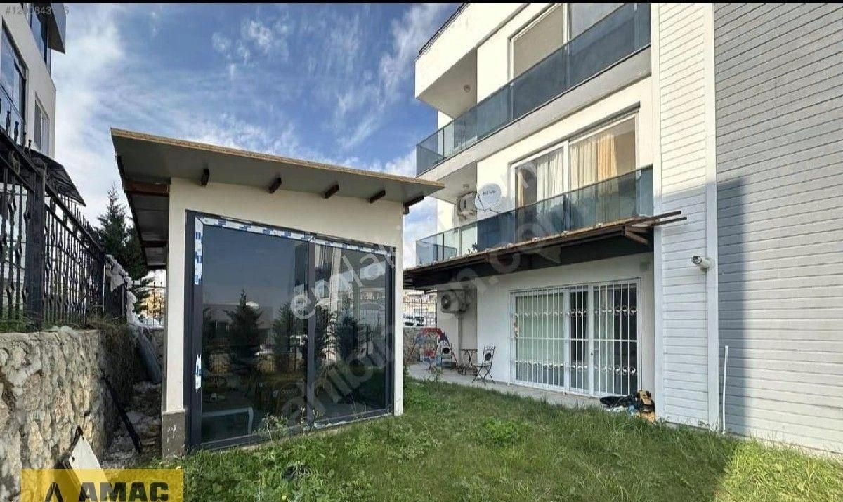 Kabasakal'da Site İçi Güvenlikli/havuzlu Müstakil Tadında Kış Bahçeli - Görsel 9