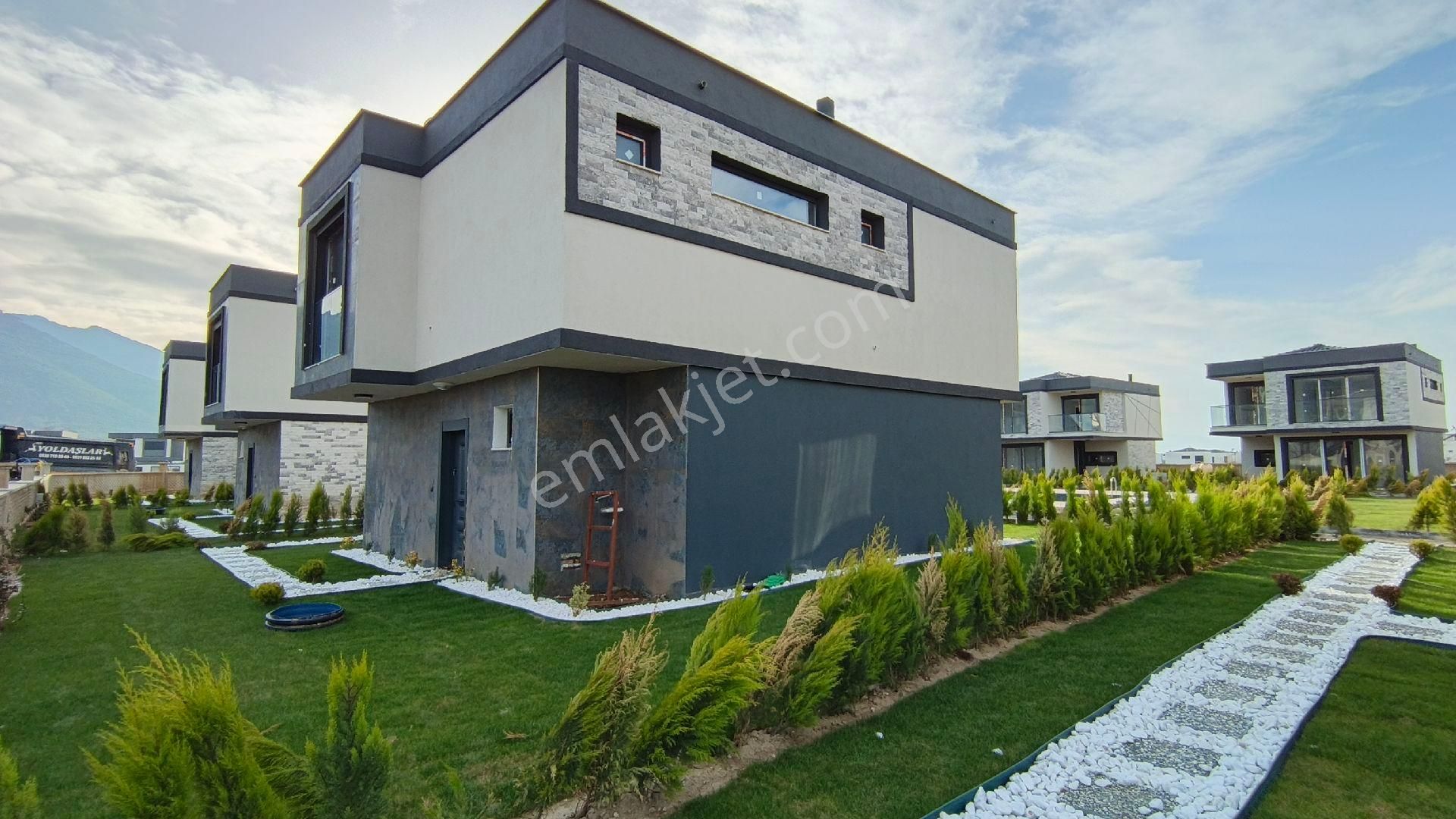 🌿 Güzelçamlı Mevkiinde Yeni Yapı, Tek Müstakil 3+1 Villa – Acil Satılık 🌿 - Görsel 8