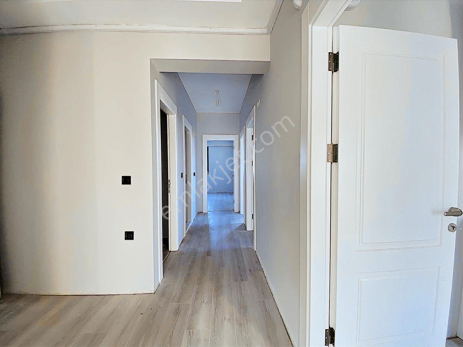 Bahadır'dan Karşıya Mh.güzelyaka Sit.3+1 125m2 Yüzme Havuz - Görsel 33