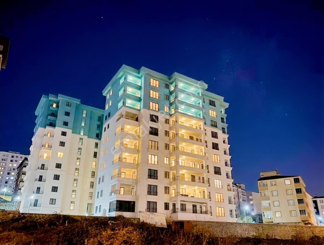 Bahadır'dan Karşıya Mh.güzelyaka Sit.3+1 125m2 Yüzme Havuz
