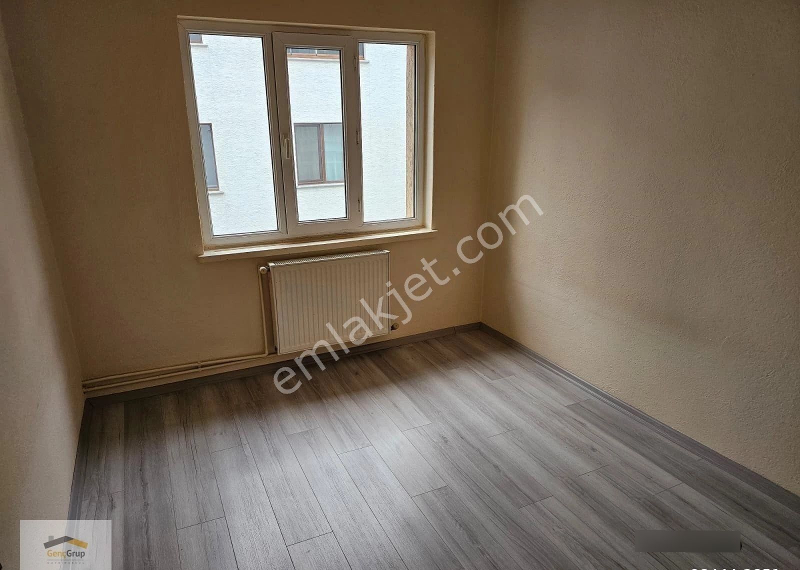 *genç Grup* Hatboyu Saat Kulesi Yakını Teraslı Bakımlı 2+1 Daire - Görsel 17