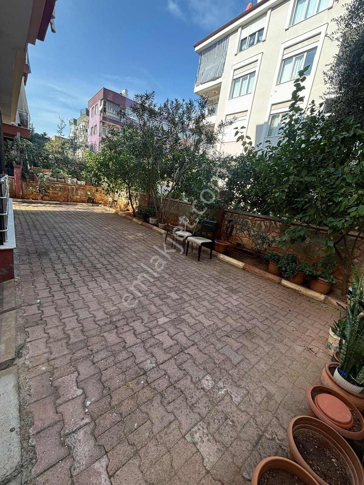 Emek Mah Masrafsız Herşeyi Ayrı Yüksek Giriş - Görsel 20