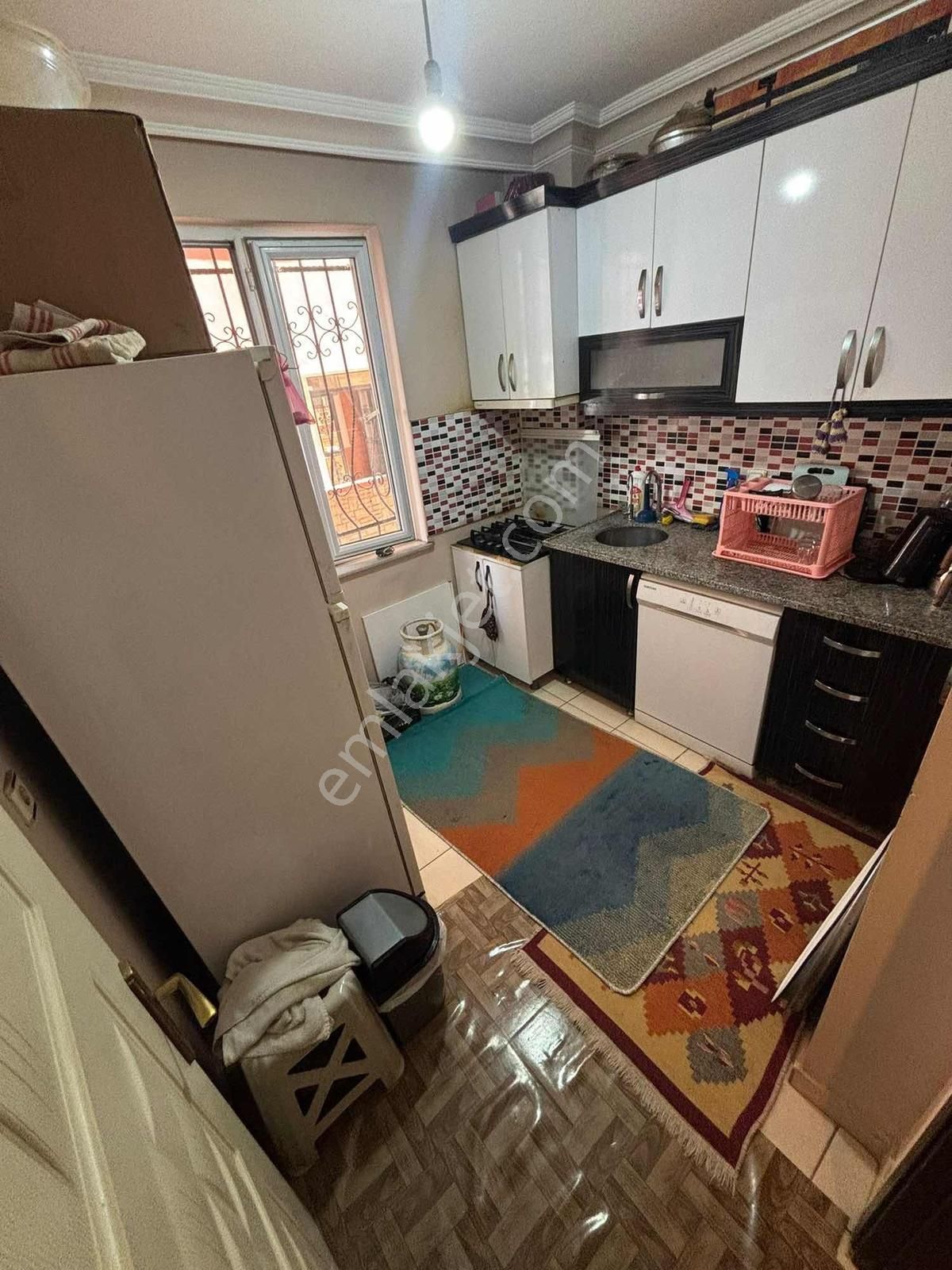 Emek Mah Masrafsız Herşeyi Ayrı Yüksek Giriş - Görsel 9