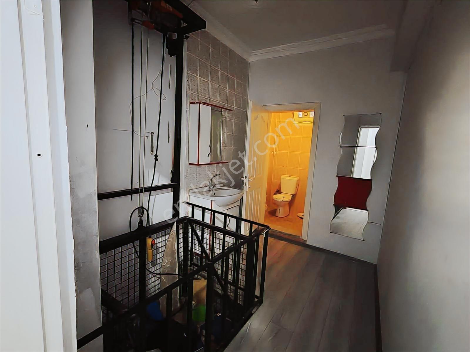 Dere Mahallesinde Yalova Üniversitesi Karşısında Kiralık Dükkan - Görsel 8