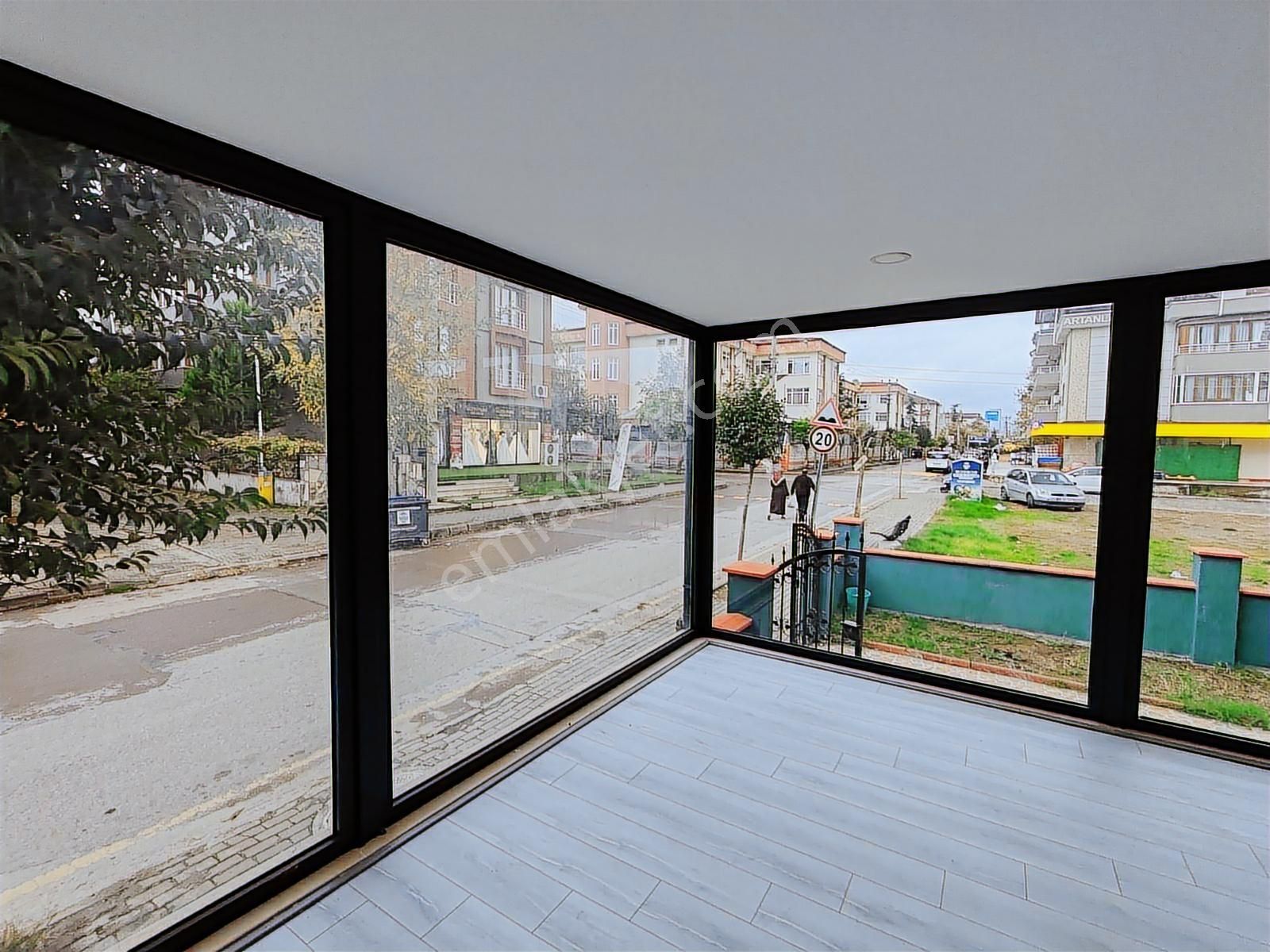 Dere Mahallesinde Yalova Üniversitesi Karşısında Kiralık Dükkan - Görsel 15