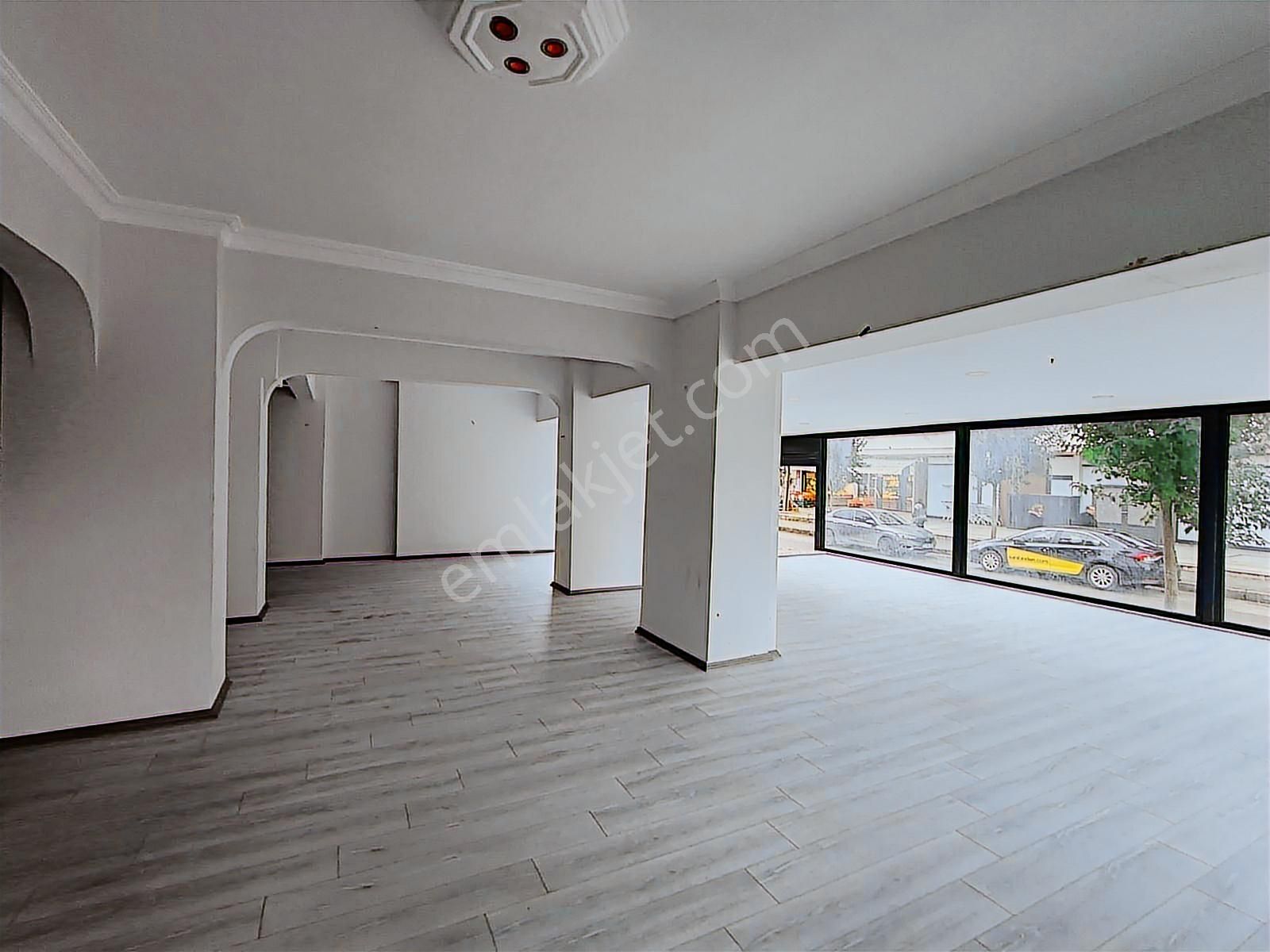 Dere Mahallesinde Yalova Üniversitesi Karşısında Kiralık Dükkan - Görsel 14