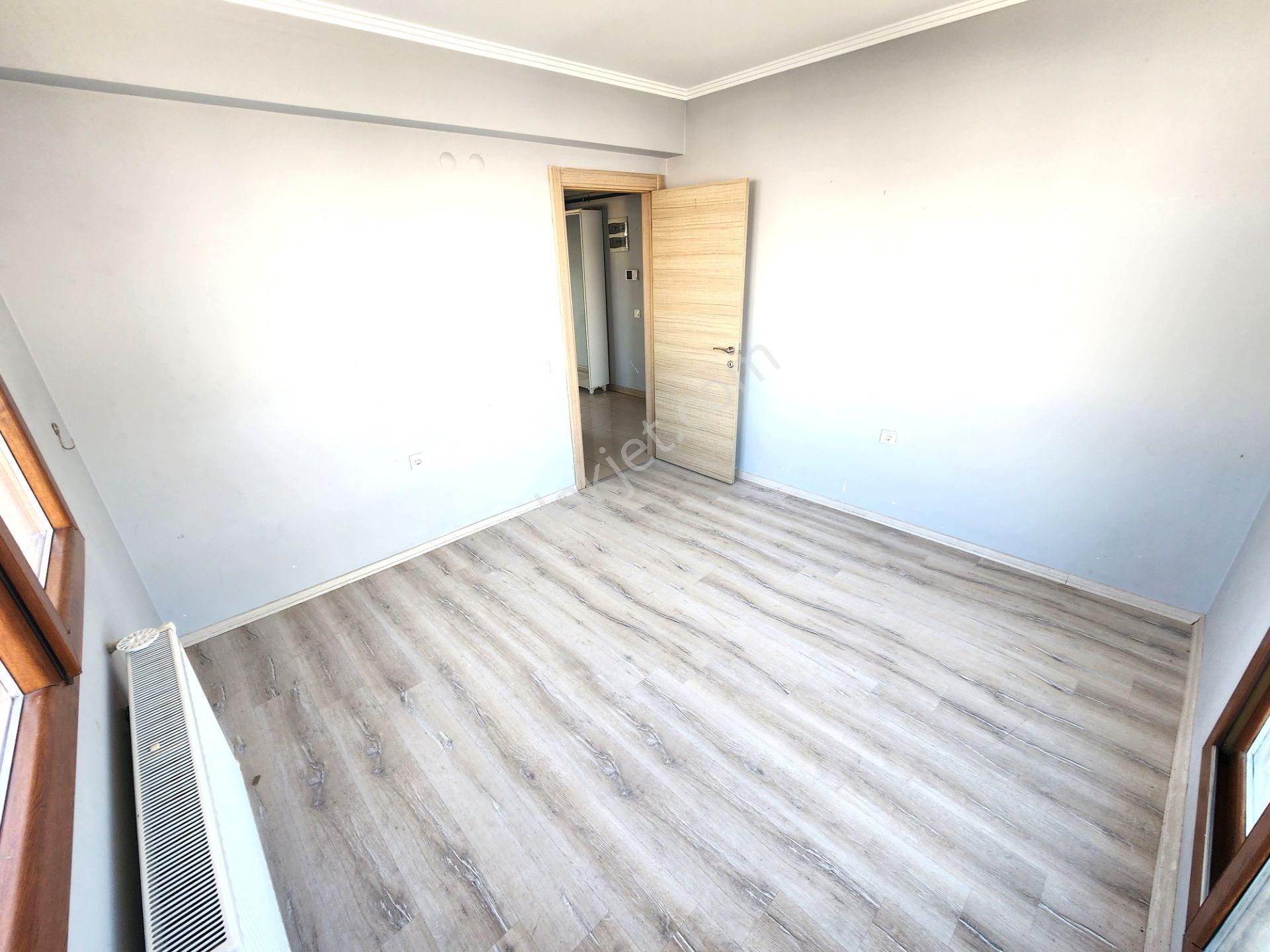 Remax Arma’dan, Buca İnönü Mah.de, Site İçi, 2+1, Satılık Daire - Görsel 19