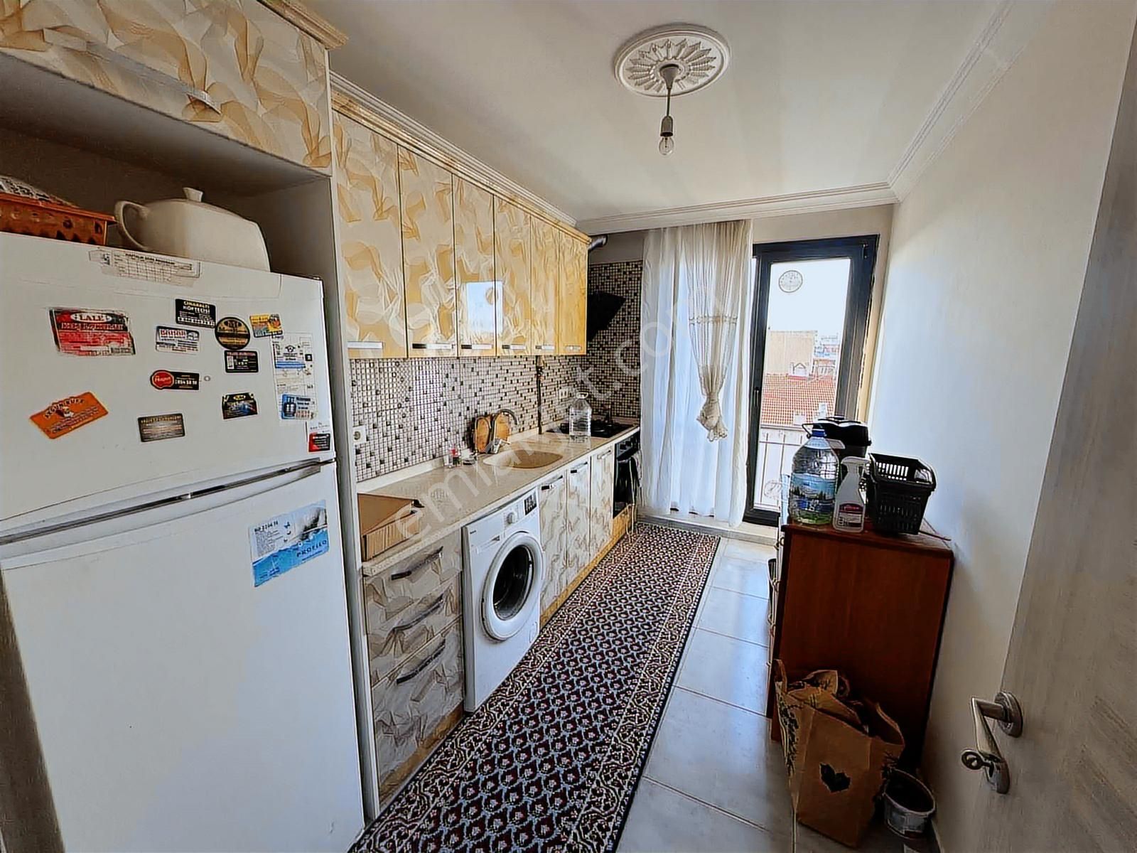 Full Eşyalı Doğalgazlı Merkezi Konumda 2+1 Geniş Daire - Görsel 14