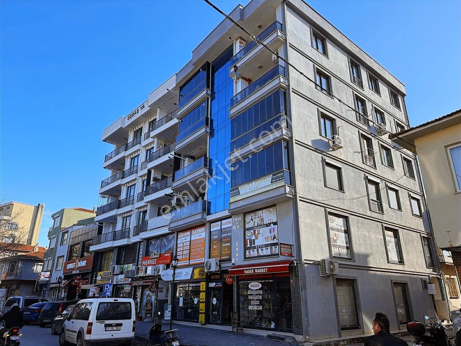 Full Eşyalı Doğalgazlı Merkezi Konumda 2+1 Geniş Daire - Görsel 25