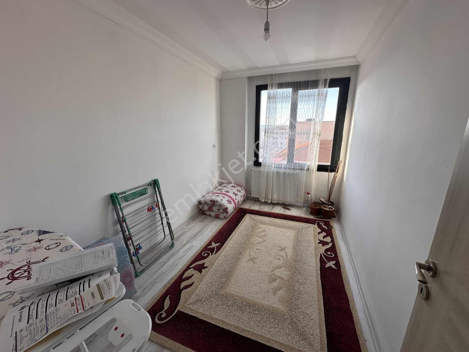 Full Eşyalı Doğalgazlı Merkezi Konumda 2+1 Geniş Daire - Görsel 31