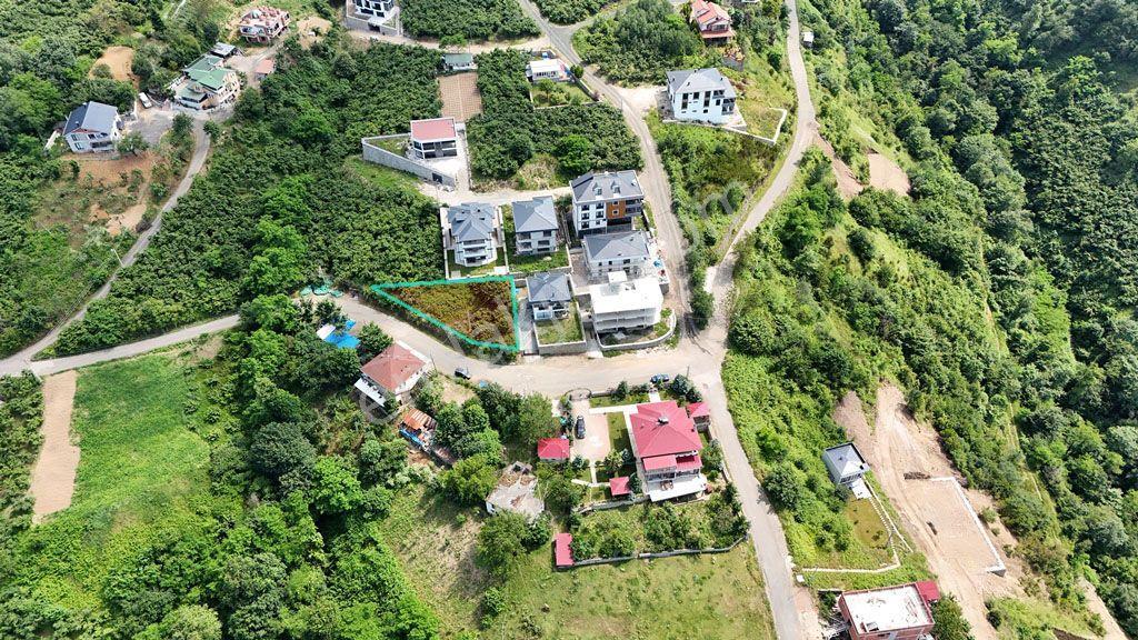 Abdi Bostan Gayrimenkul'den Akçaabat Söğütlü'de Cephesi Geniş Satılık Arsa - Görsel 2