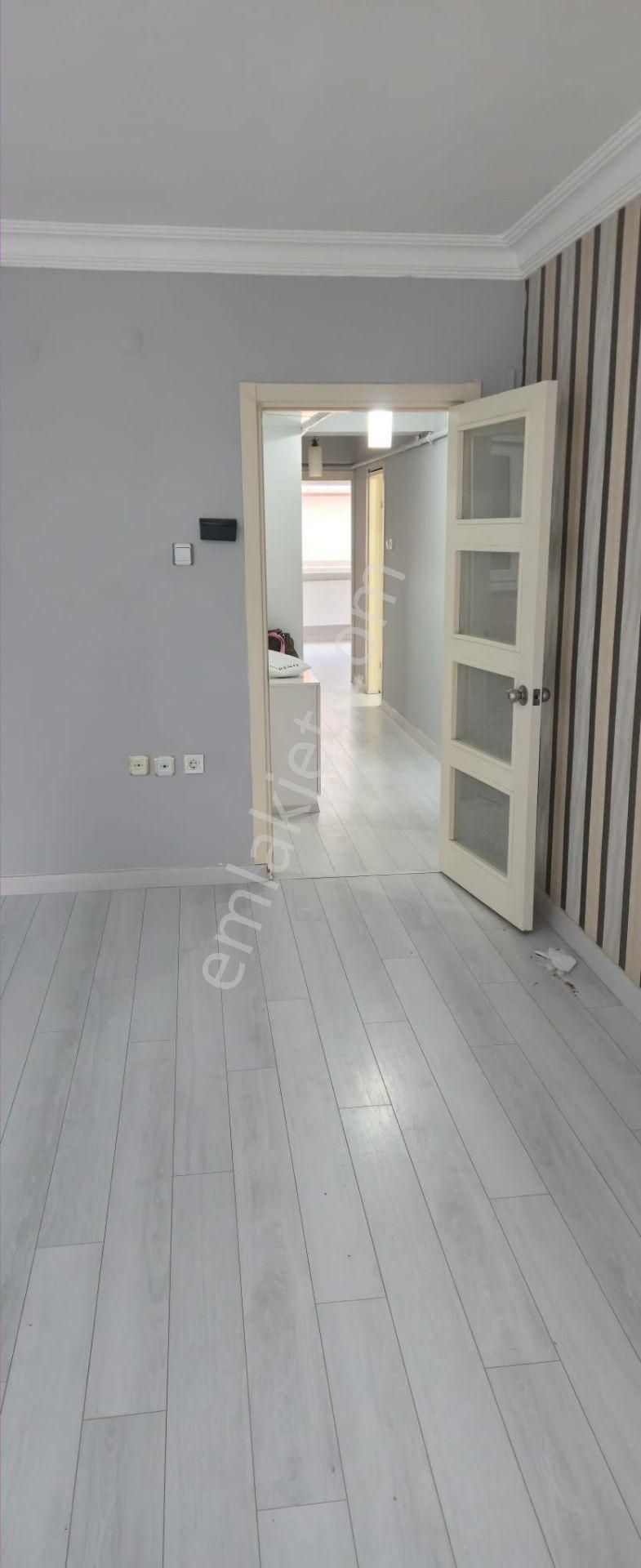 Avcılar Merkez Mahallesi Demir Sokakta Kiralık 2+1 Daire - Görsel 5