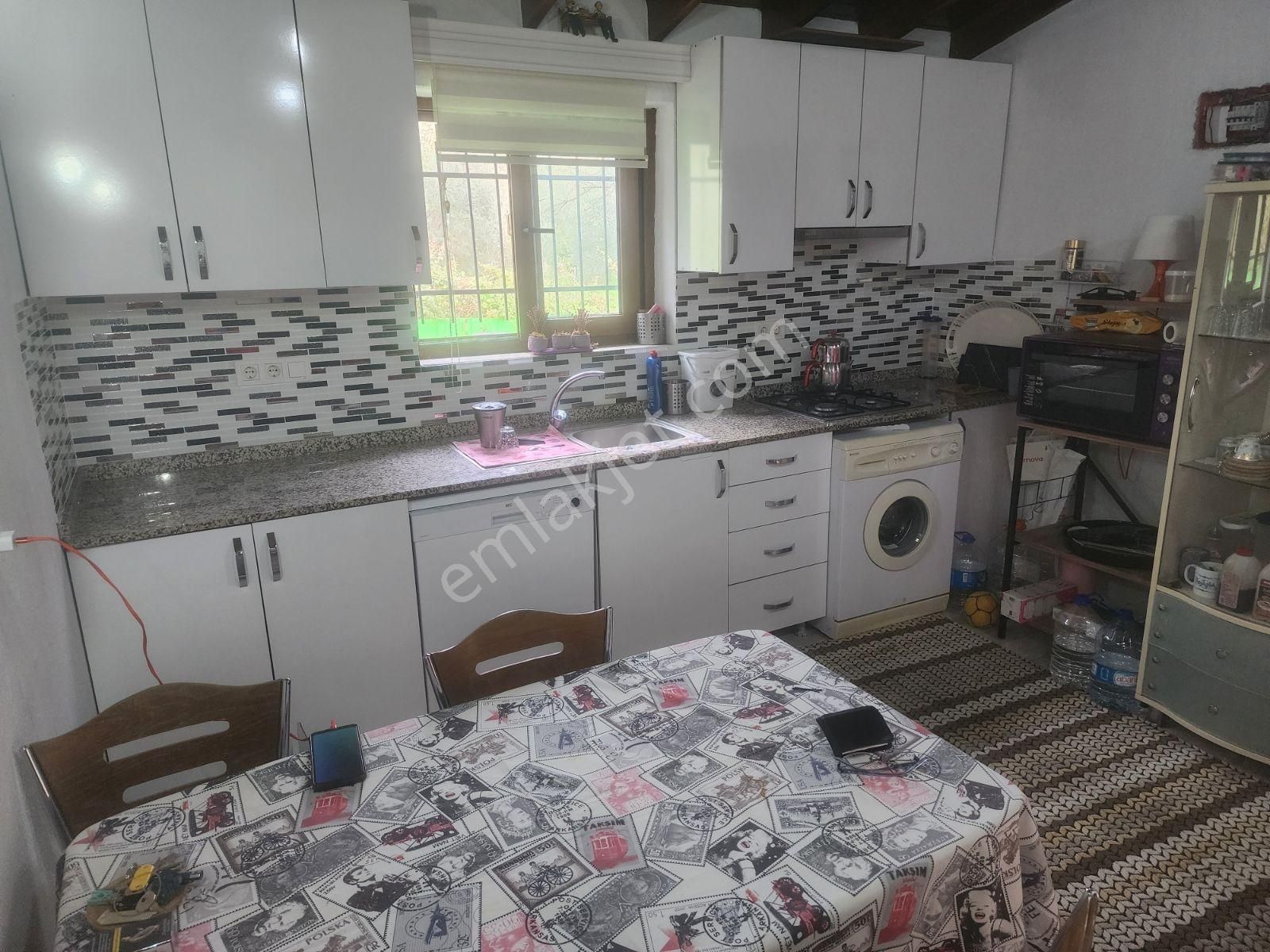 Mordoğan E Karaburun İnecik Köyünde Satlık Yazlık - Görsel 24