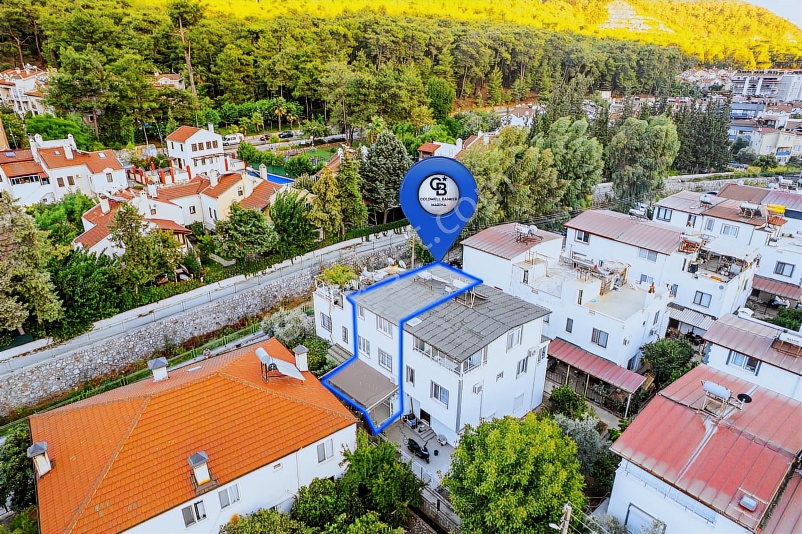 Cb Marina'dan Yenilenmiş Geniş Yaşam Alanları Olan 4+1 - Görsel 32