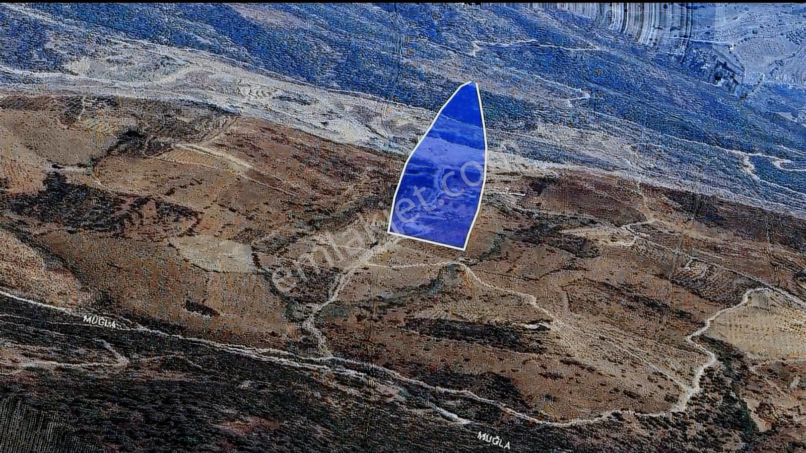 Cb Marina'dan Kavaklıderede Tarla - Görsel 2