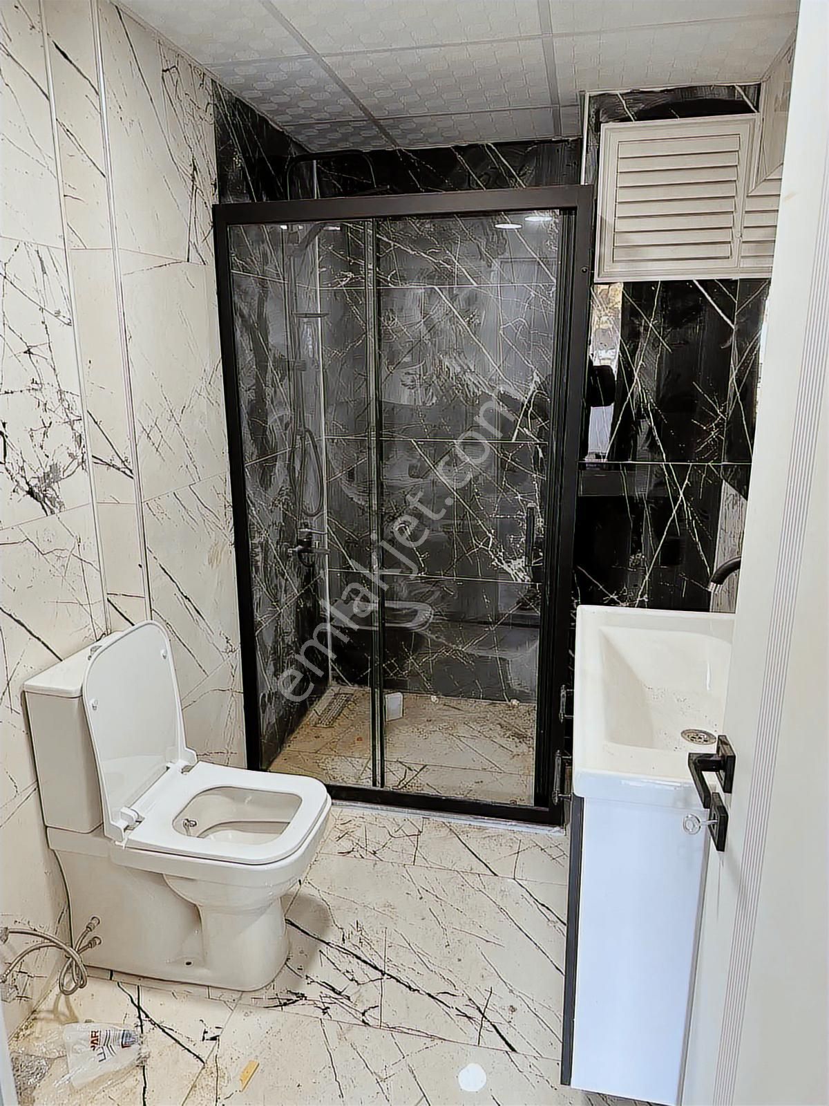 Cadde Üzerinde Manzaralı Kaliteli Lüx 2+1 Satılık Kaliteli Daire - Görsel 17