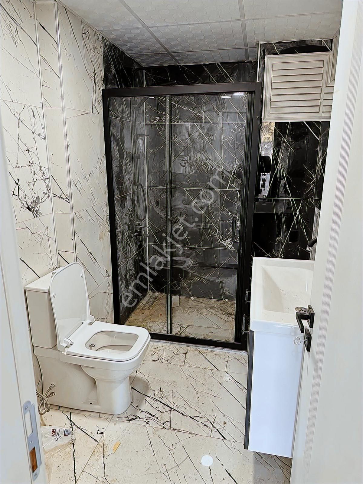 Cadde Üzerinde Manzaralı Kaliteli Lüx 2+1 Satılık Kaliteli Daire - Görsel 16