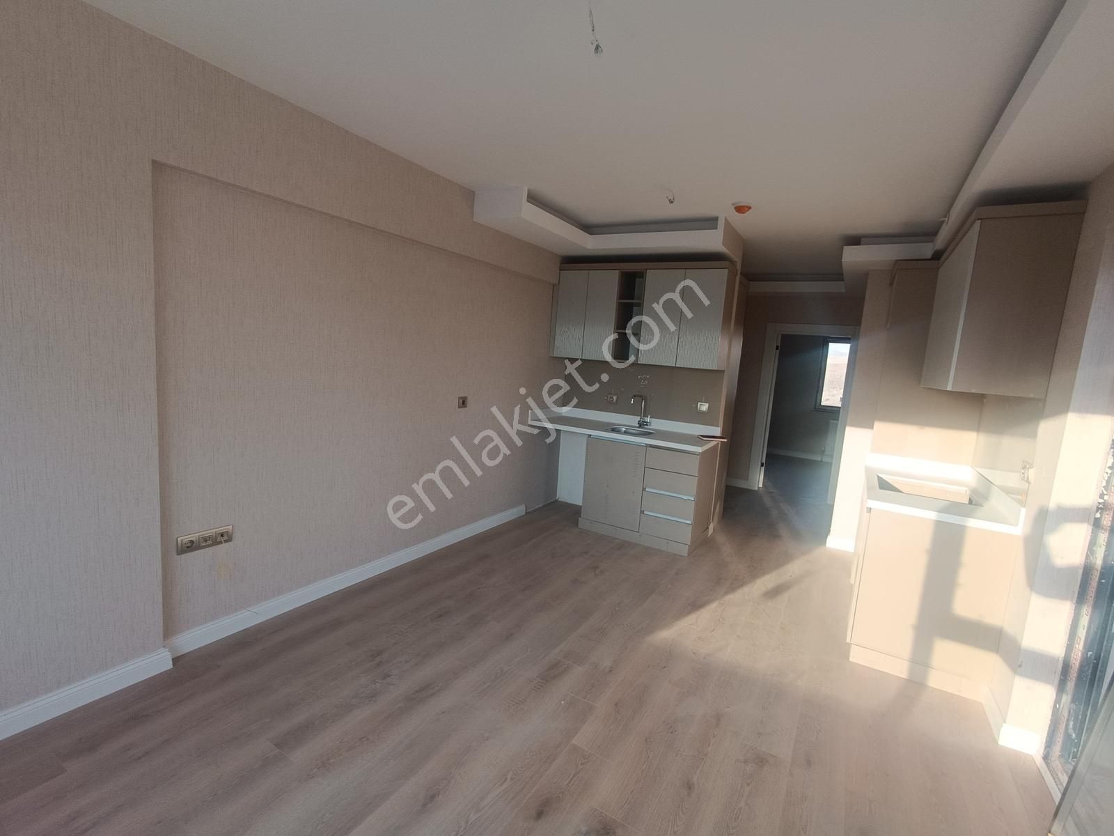 Göksu Gölüne Yürüyüş Mesafesi Yüksek Kira Getirili Daire Acillll - Görsel 27