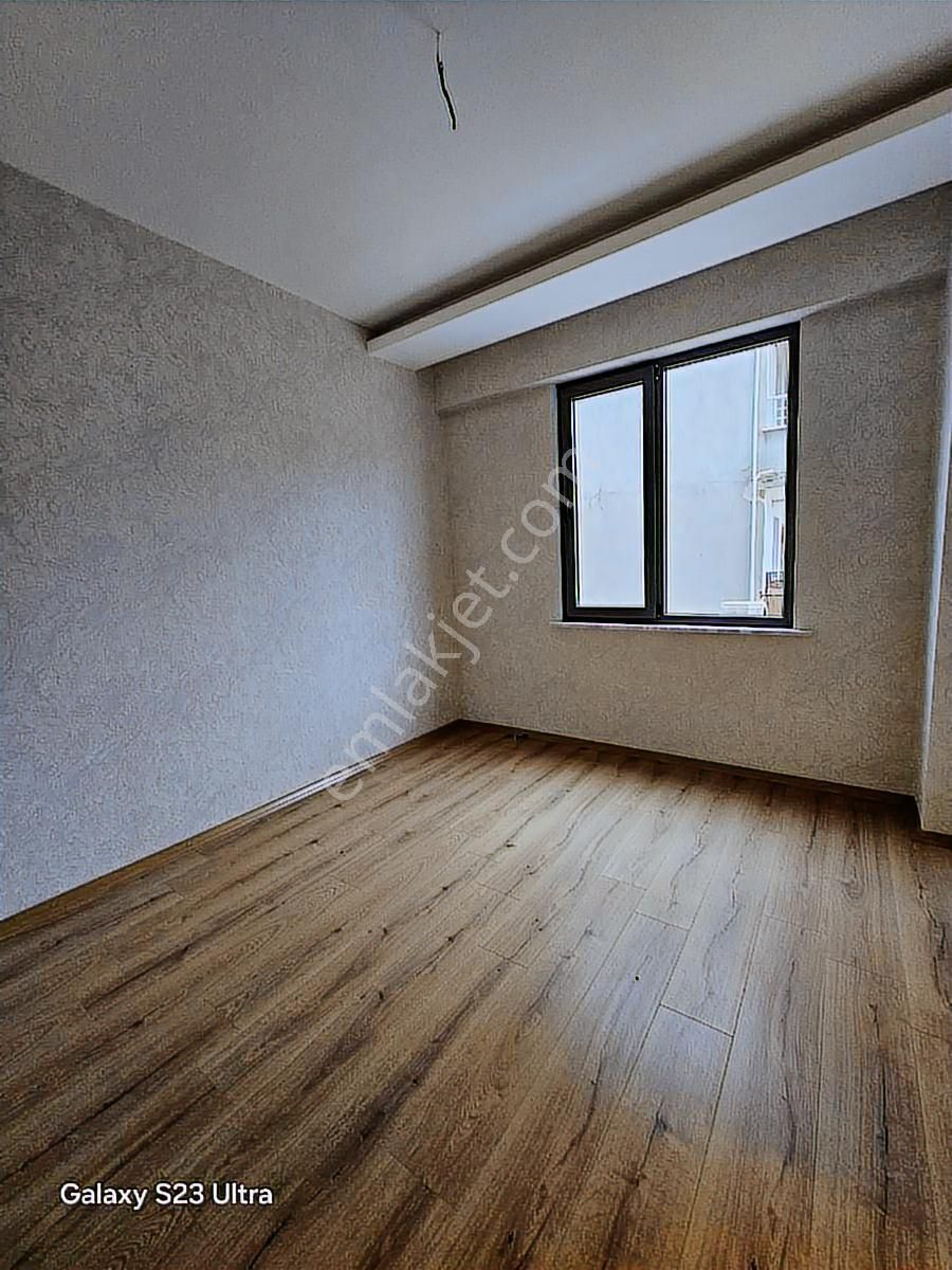 Metin Gönülalan'dan Lüks Daire - Görsel 33