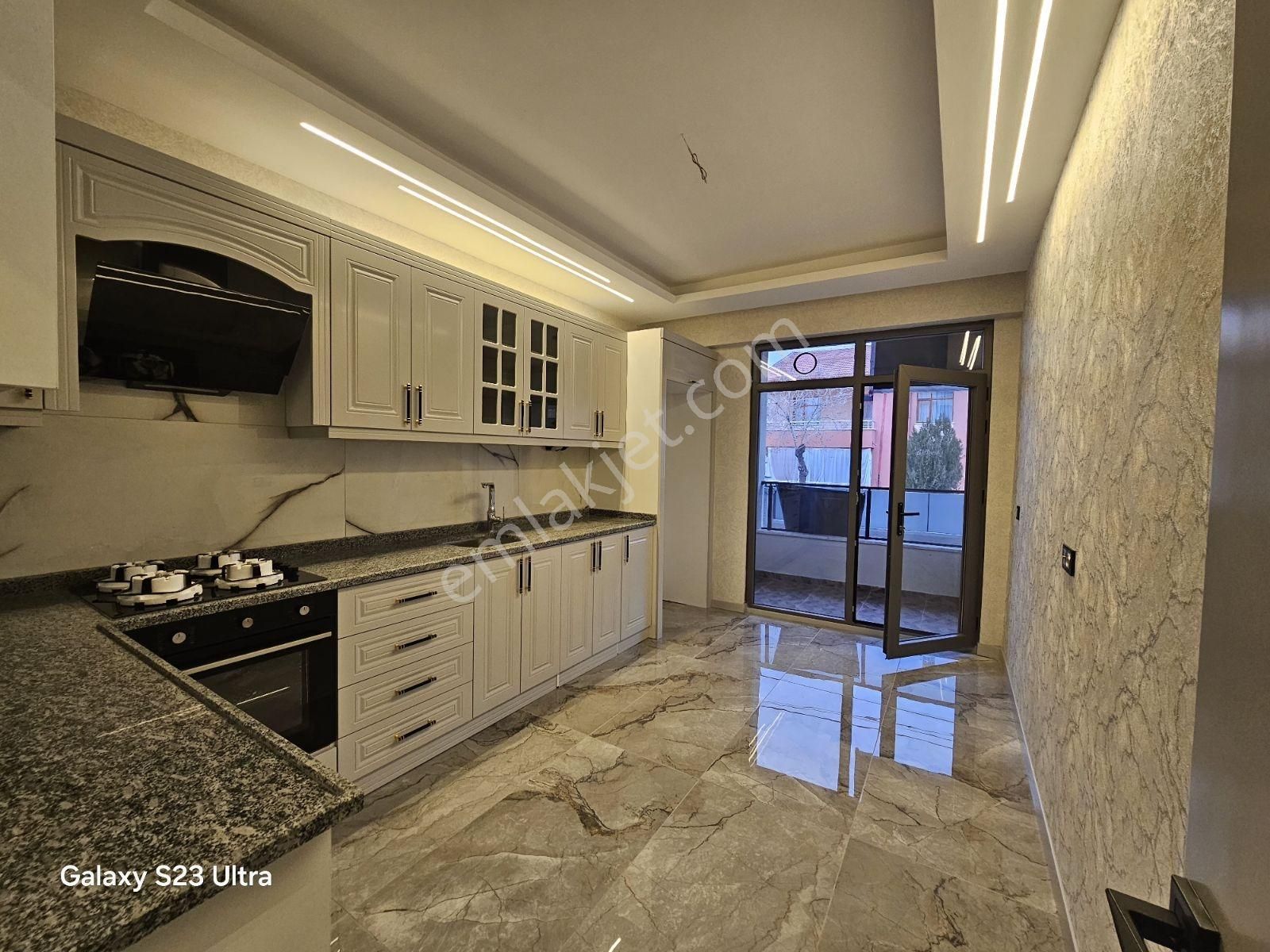 Metin Gönülalan'dan Lüks Daire