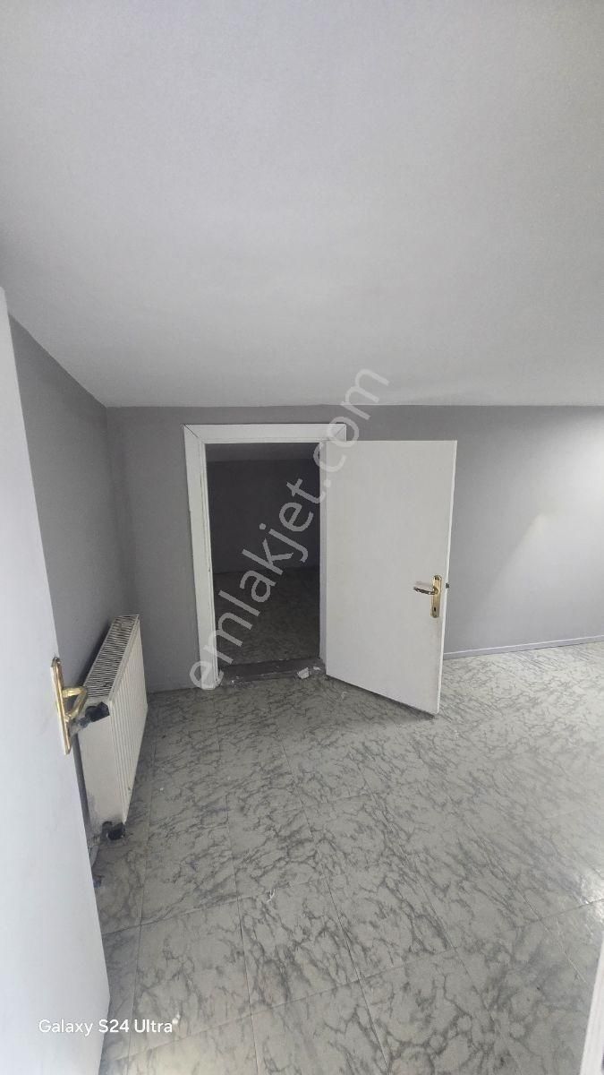 Tuğra'dan Acil Satılık Reşadiye Mah. Atatürk Blv. 4+1 Dublex Dr. - Görsel 20