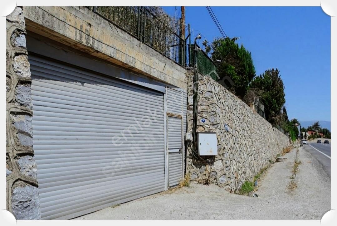 Çiniliköyde Mükemmel Lokasyon Kaçırılmayacak Villa - Görsel 11