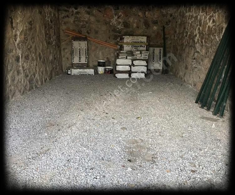 Çiniliköyde Mükemmel Lokasyon Kaçırılmayacak Villa - Görsel 14