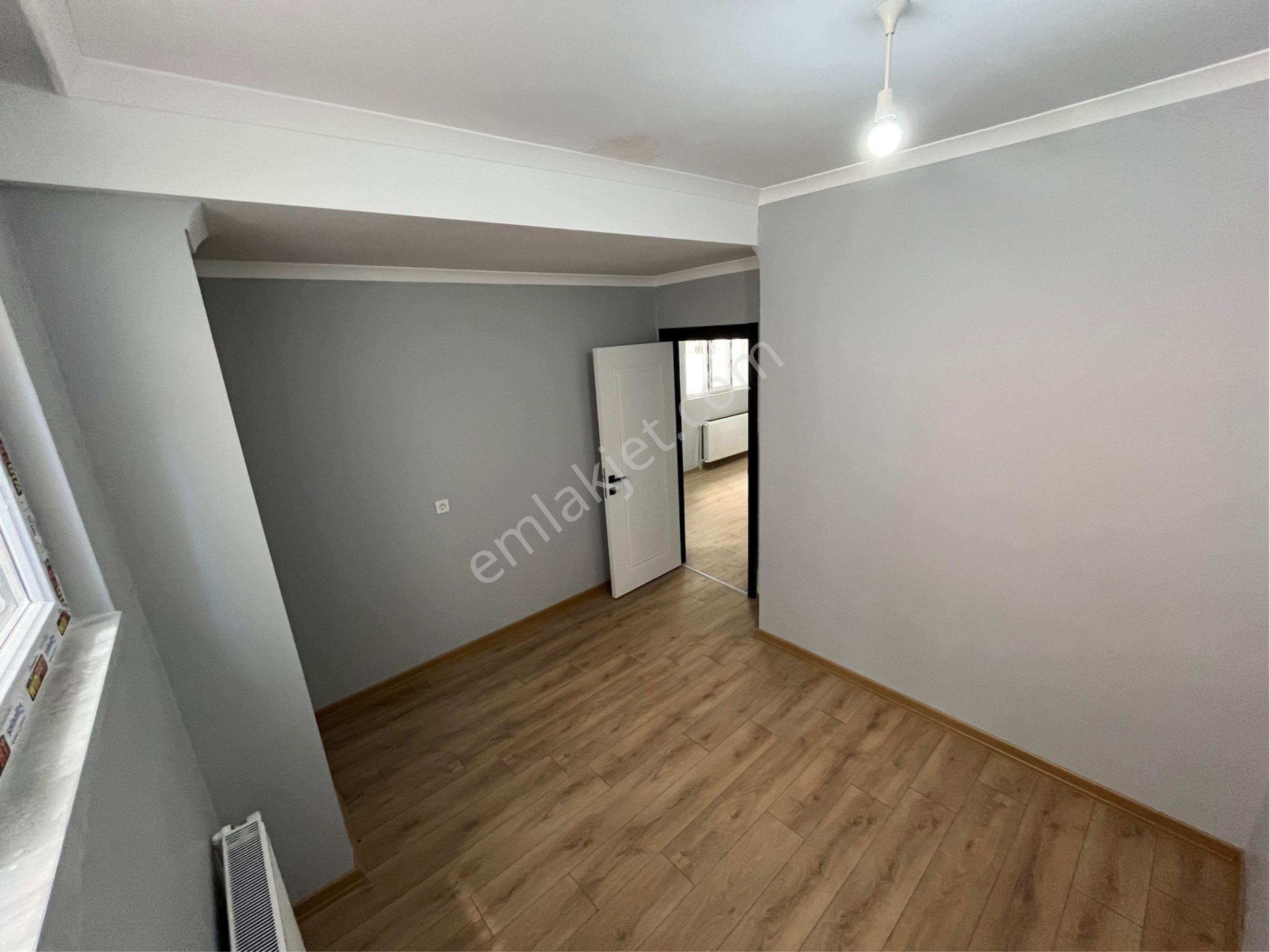 Hükpmet Konağına Yakun 1+1 Sıfır 60m2 Kiralık Zemşn Kat Daire - Görsel 9