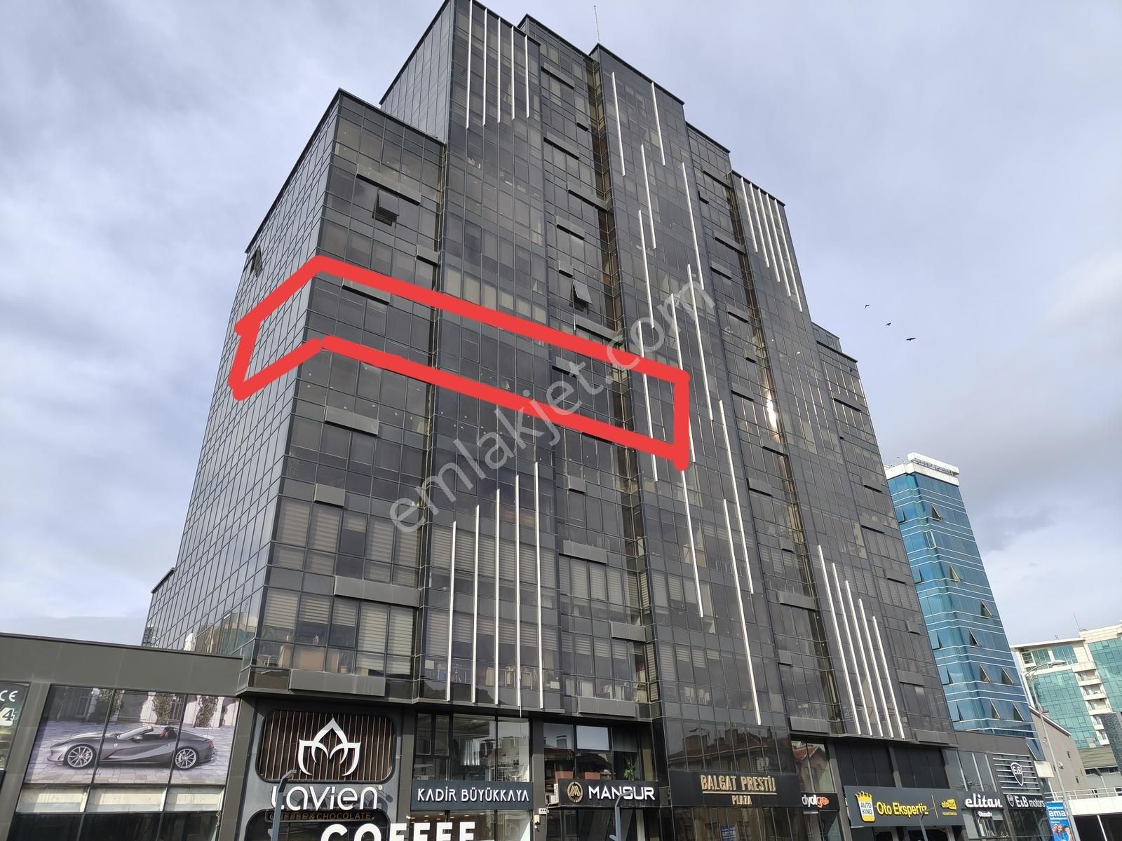Balgat Prestij Plazada/manzaralı/natamam/ofis/155 M2 Net - Görsel 11