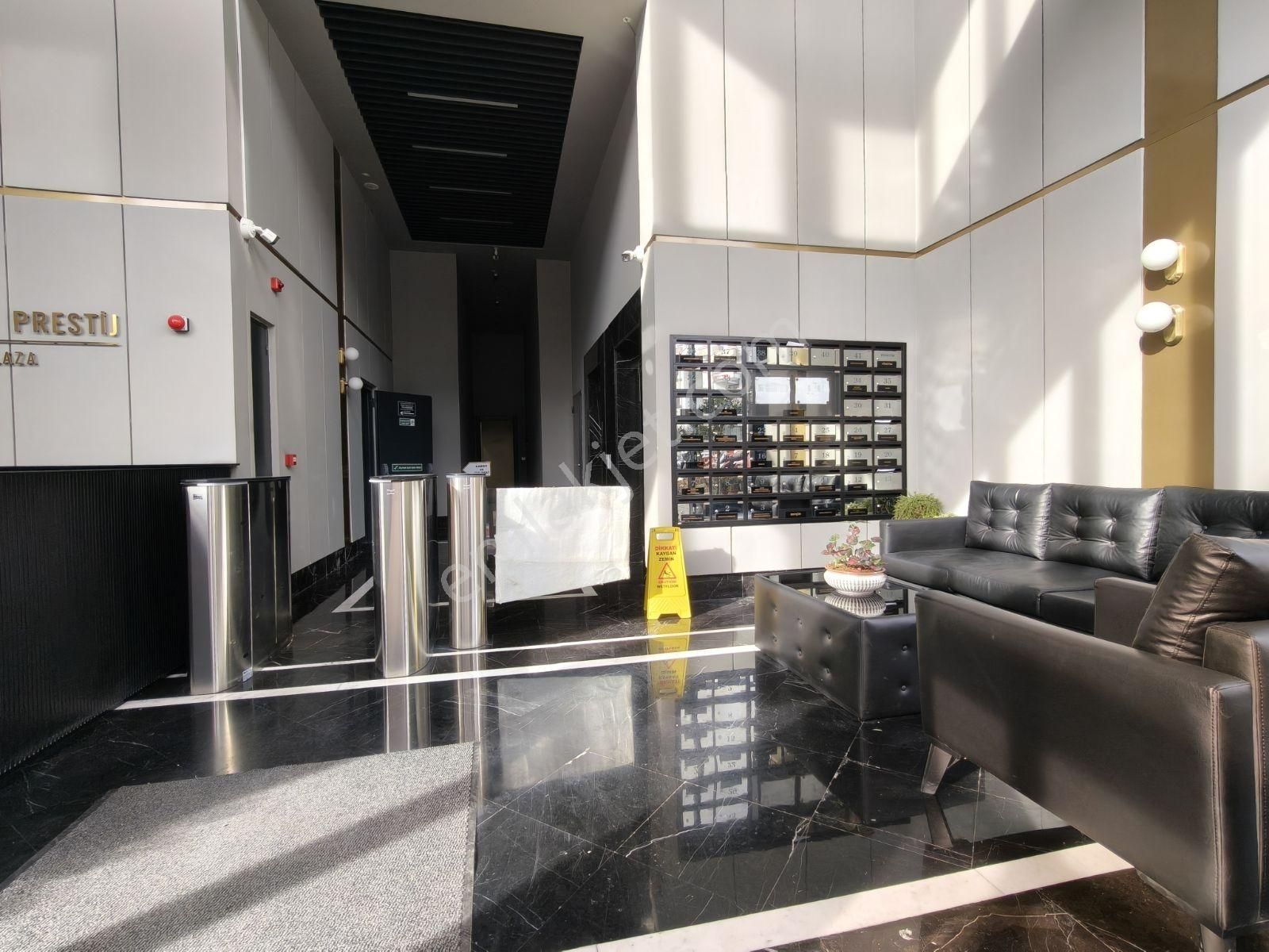 Balgat Prestij Plazada/manzaralı/natamam/ofis/155 M2 Net - Görsel 12