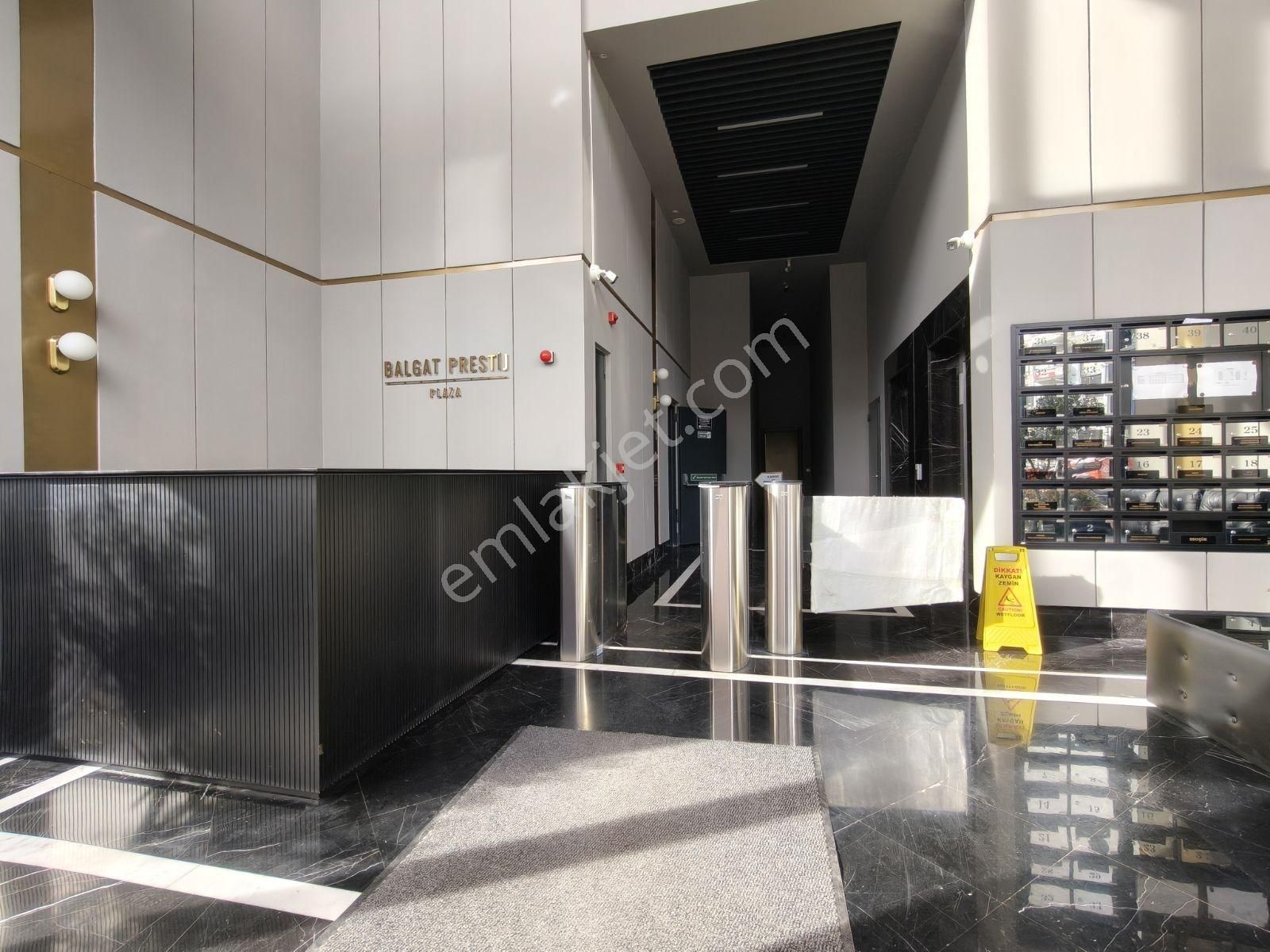 Balgat Prestij Plazada/manzaralı/natamam/ofis/155 M2 Net - Görsel 22