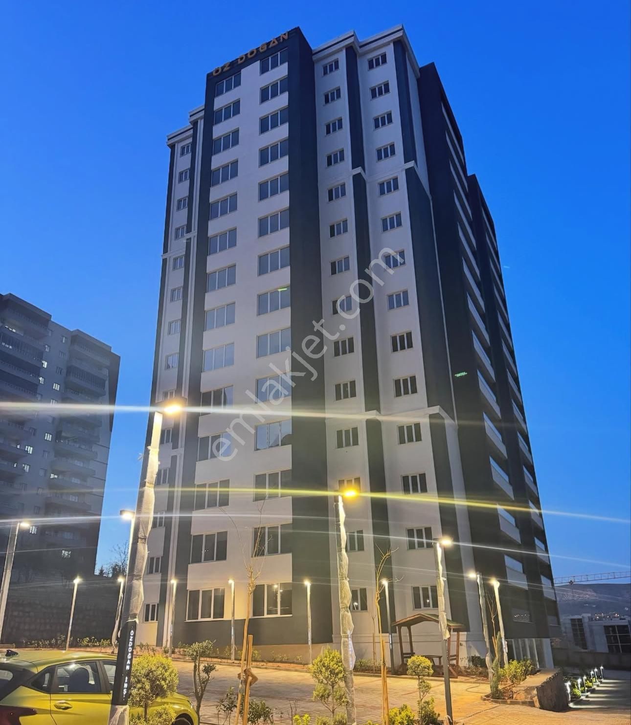 Barak Emlak'tan Site İçerisinde Fırsat Satılık 4+1 Lüks Daire - Görsel 3