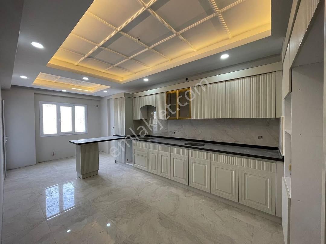 Barak Emlak'tan Site İçerisinde Fırsat Satılık 4+1 Lüks Daire - Görsel 8