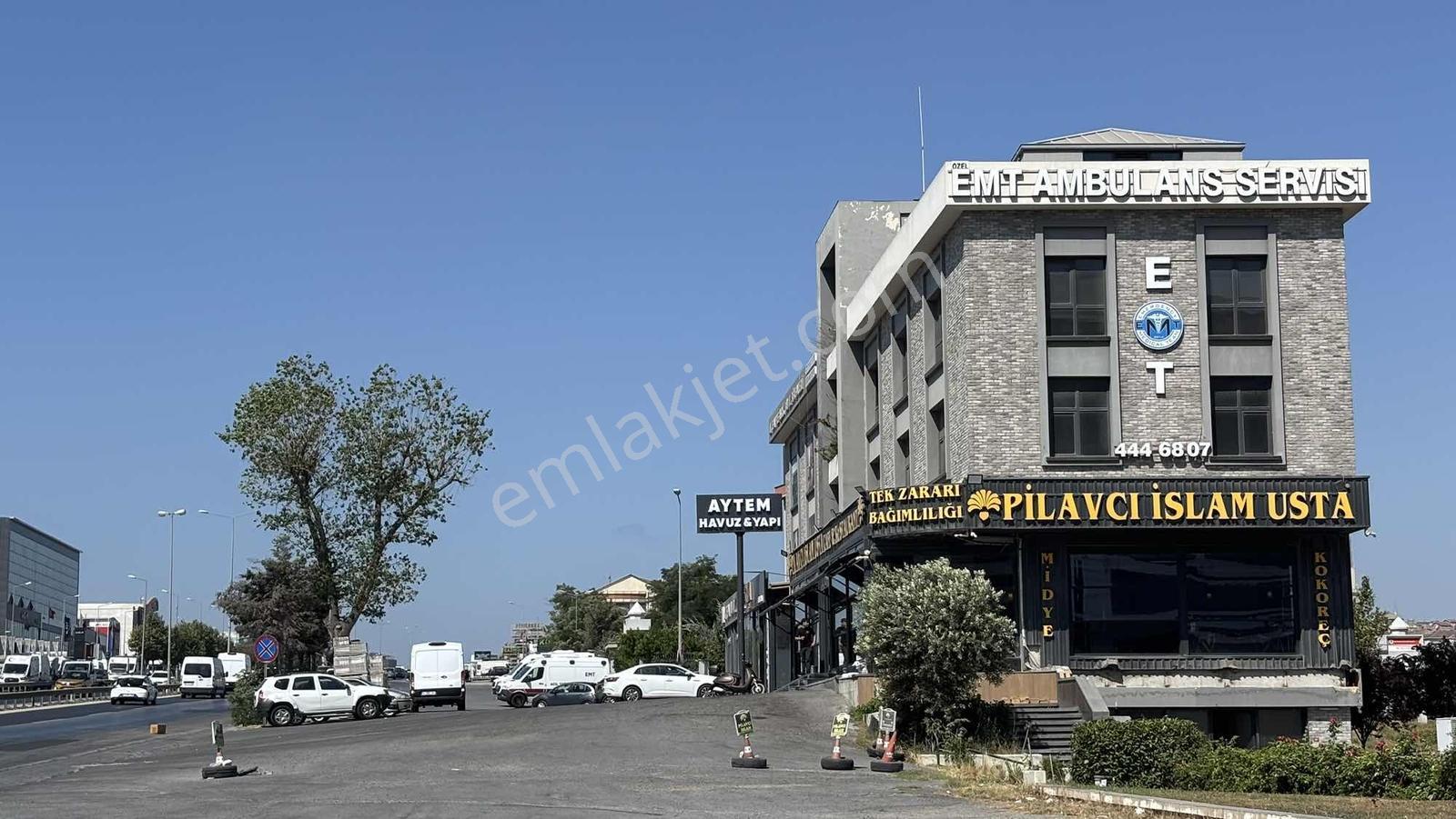 E-5 Karayolu Üzeri 2 Katlı Kiralık 350 M2 Ofis Ve İşyerleri - Görsel 21