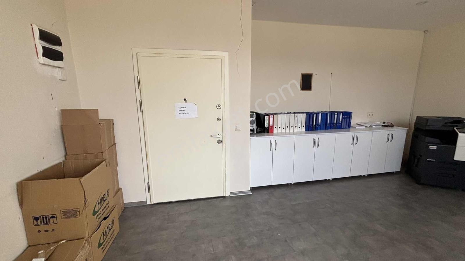 E-5 Karayolu Üzeri 2 Katlı Kiralık 350 M2 Ofis Ve İşyerleri - Görsel 35