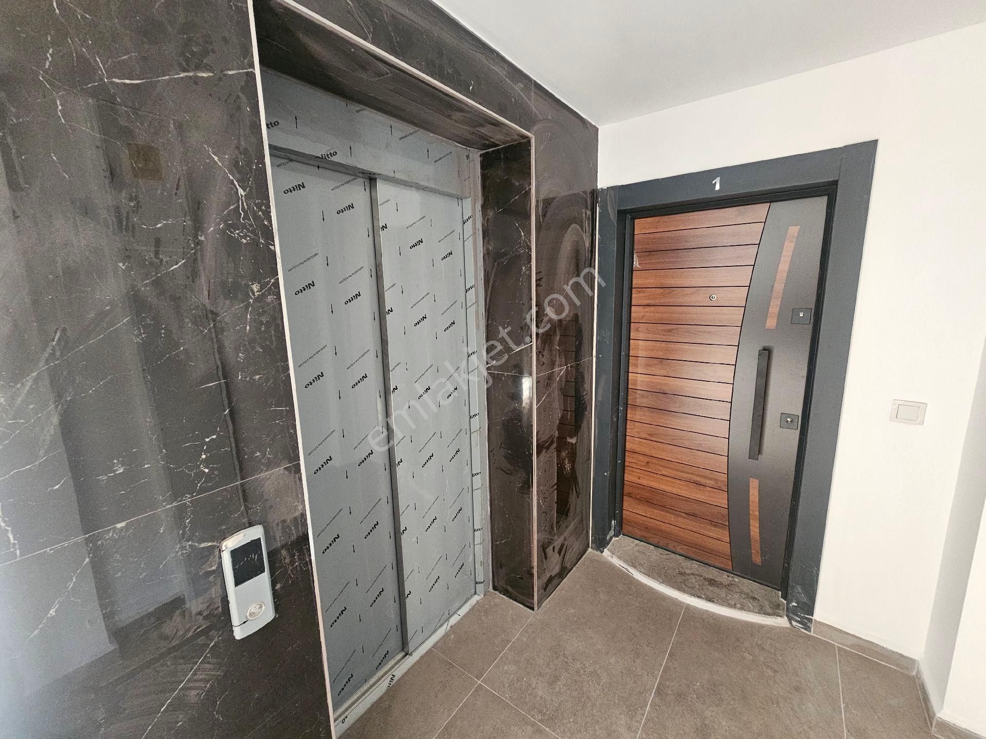 Didim'de Satılık Geniş Ara Kat 1+1 - Görsel 3