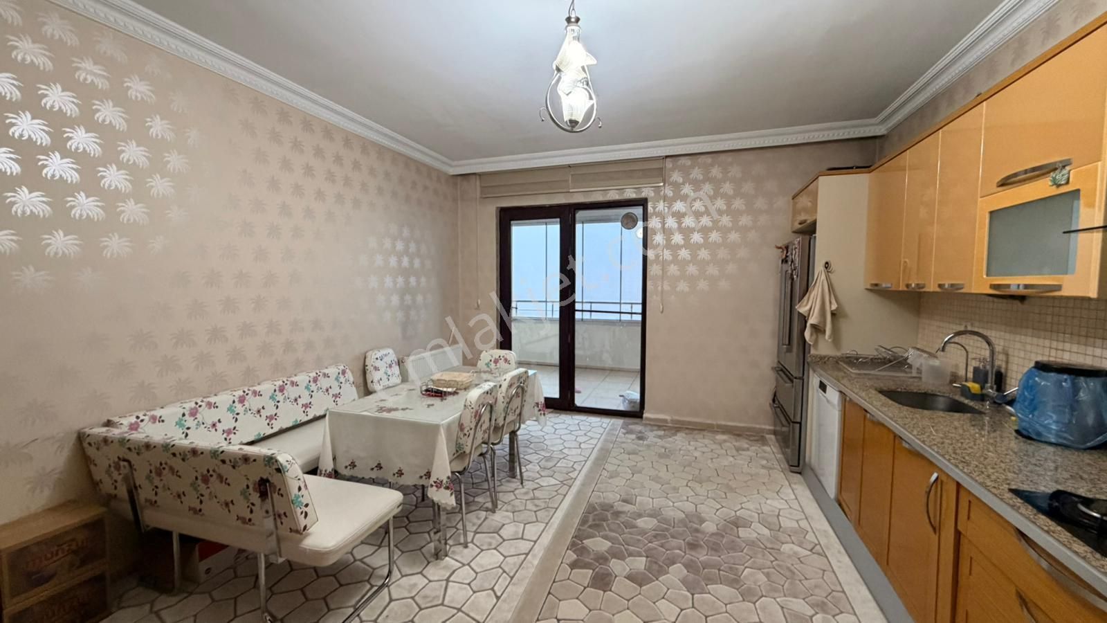 Barak Emlak'tan Ana Cadde Üzeri Satılık 4+1 Daire - Görsel 32