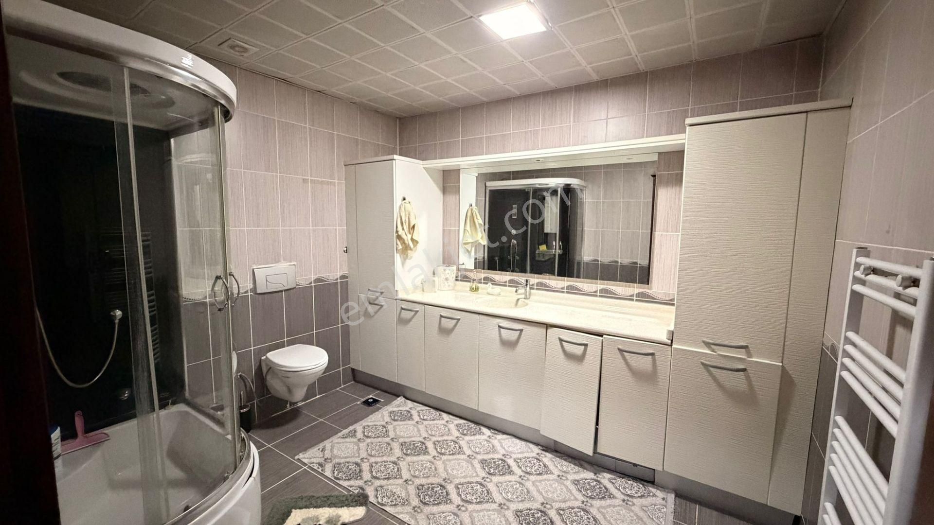 Barak Emlak'tan Ana Cadde Üzeri Satılık 4+1 Daire - Görsel 17