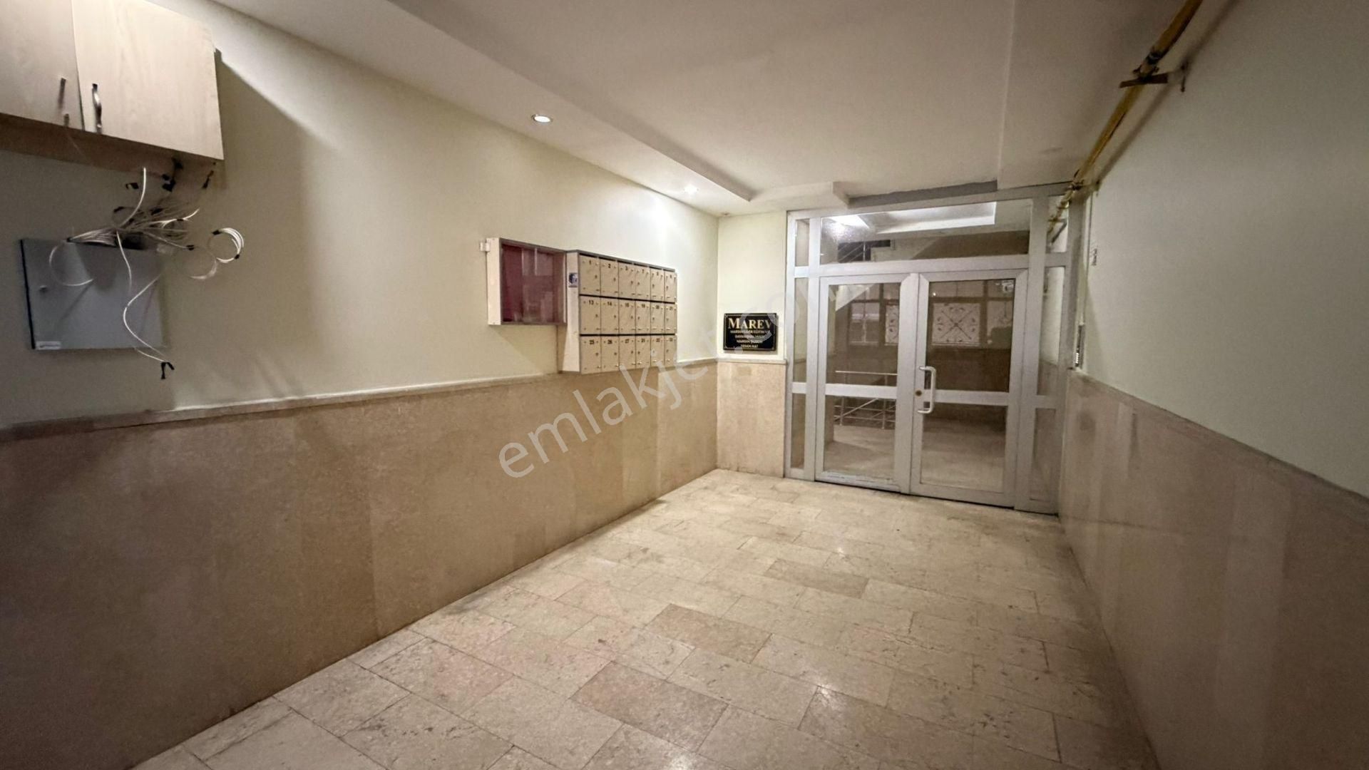 Barak Emlak'tan Ana Cadde Üzeri Satılık 4+1 Daire - Görsel 3