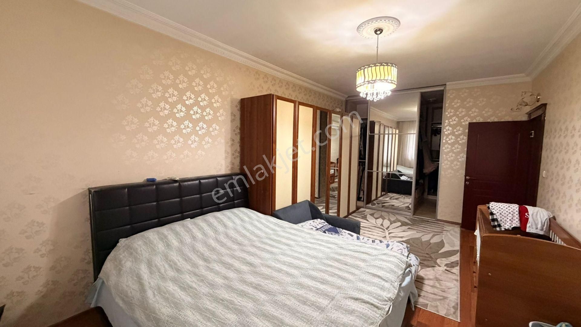 Barak Emlak'tan Ana Cadde Üzeri Satılık 4+1 Daire - Görsel 16