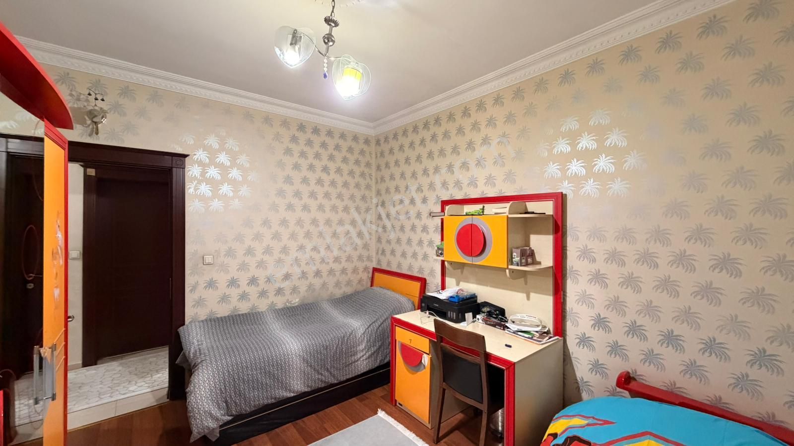 Barak Emlak'tan Ana Cadde Üzeri Satılık 4+1 Daire - Görsel 19