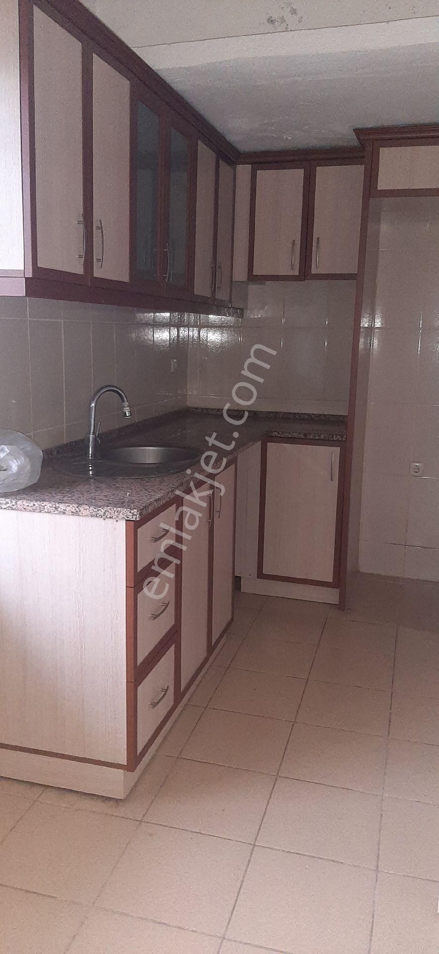 Bozyaka Ssk Karşısında Kiralık 2+1 Daire - Görsel 12