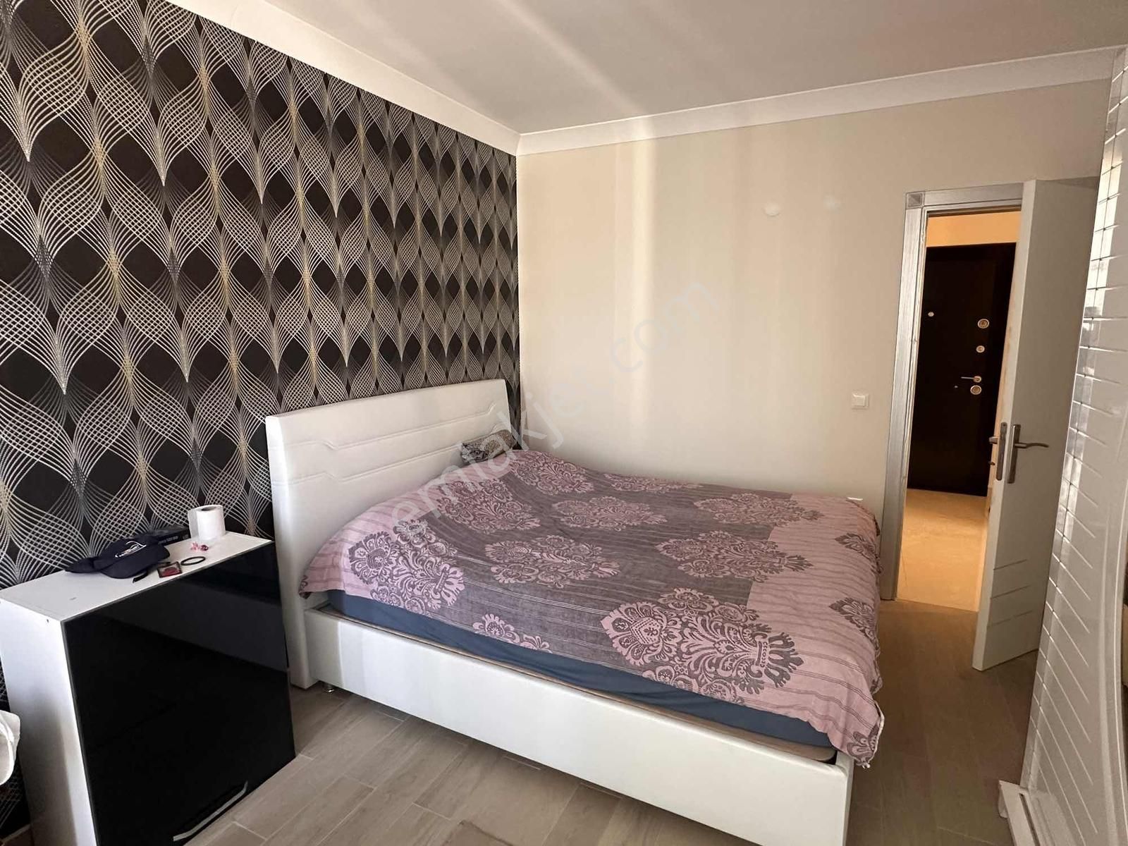 Cadde Üzerinde Deniz Manzaralı Geniş Ferah Kaliteli 2+1 Daire - Görsel 27