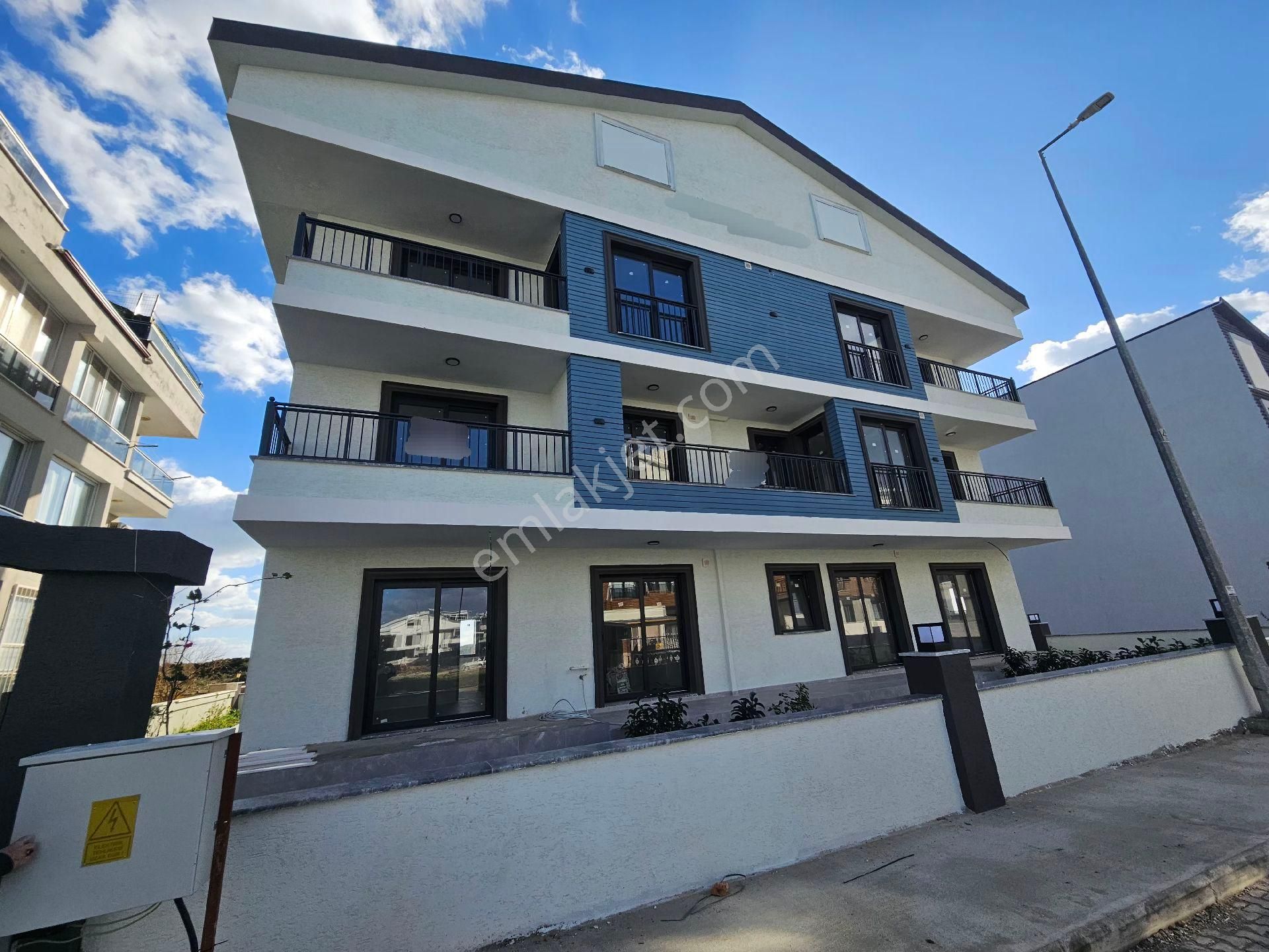 Didim Efeler Mahallesinde Satılık Ara Kat