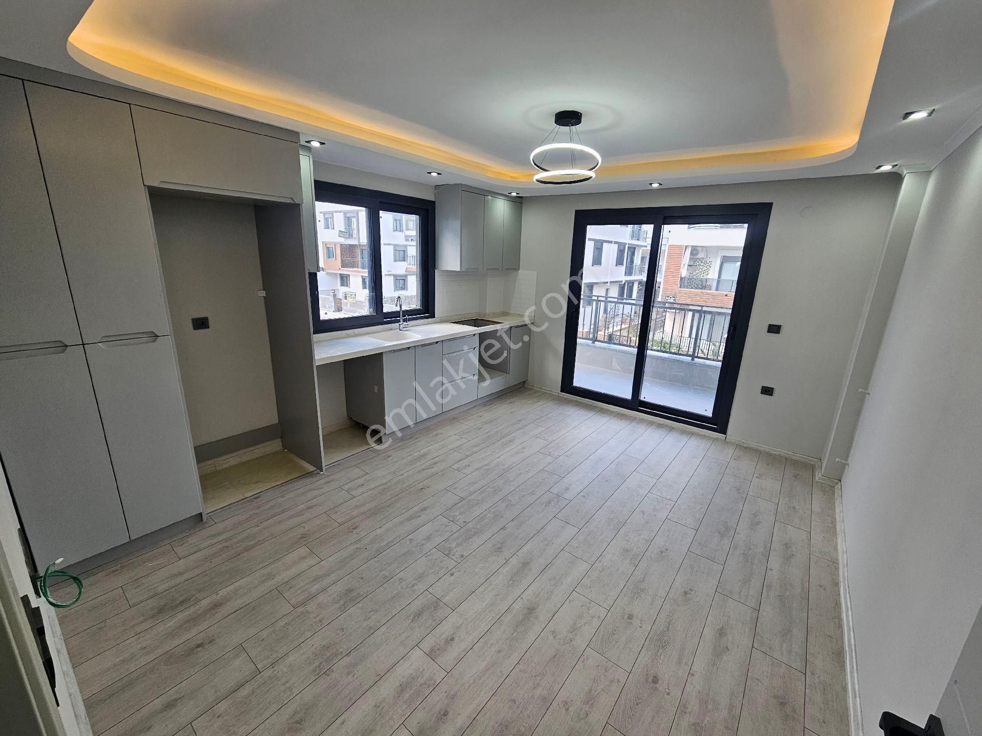 Didim Efeler Mahallesinde Satılık Ara Kat - Görsel 6