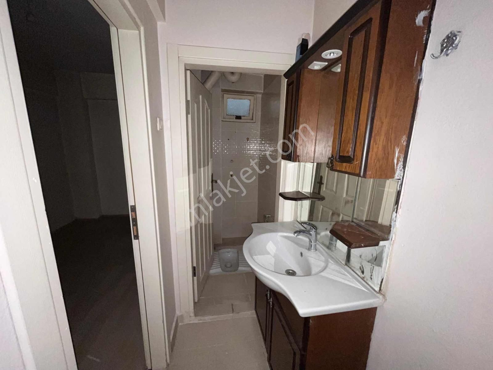 Bm Real Estate'den Şükraniye'de 2+1 Satılık Daire - Görsel 5